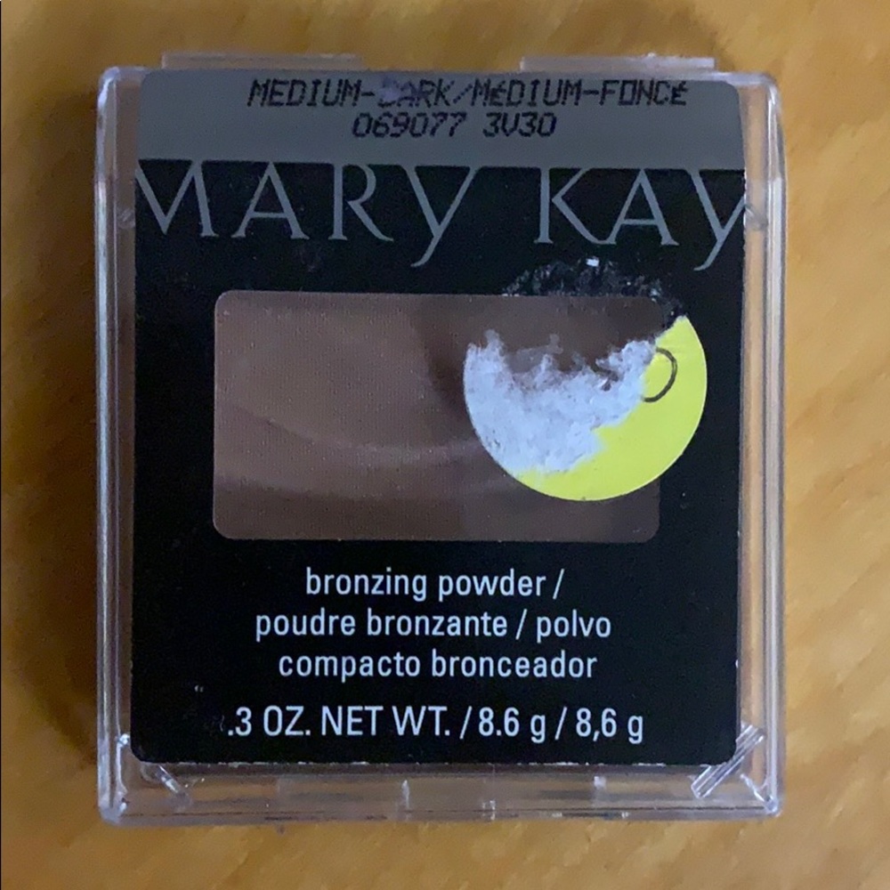 Mary Kay Bronzing Powder